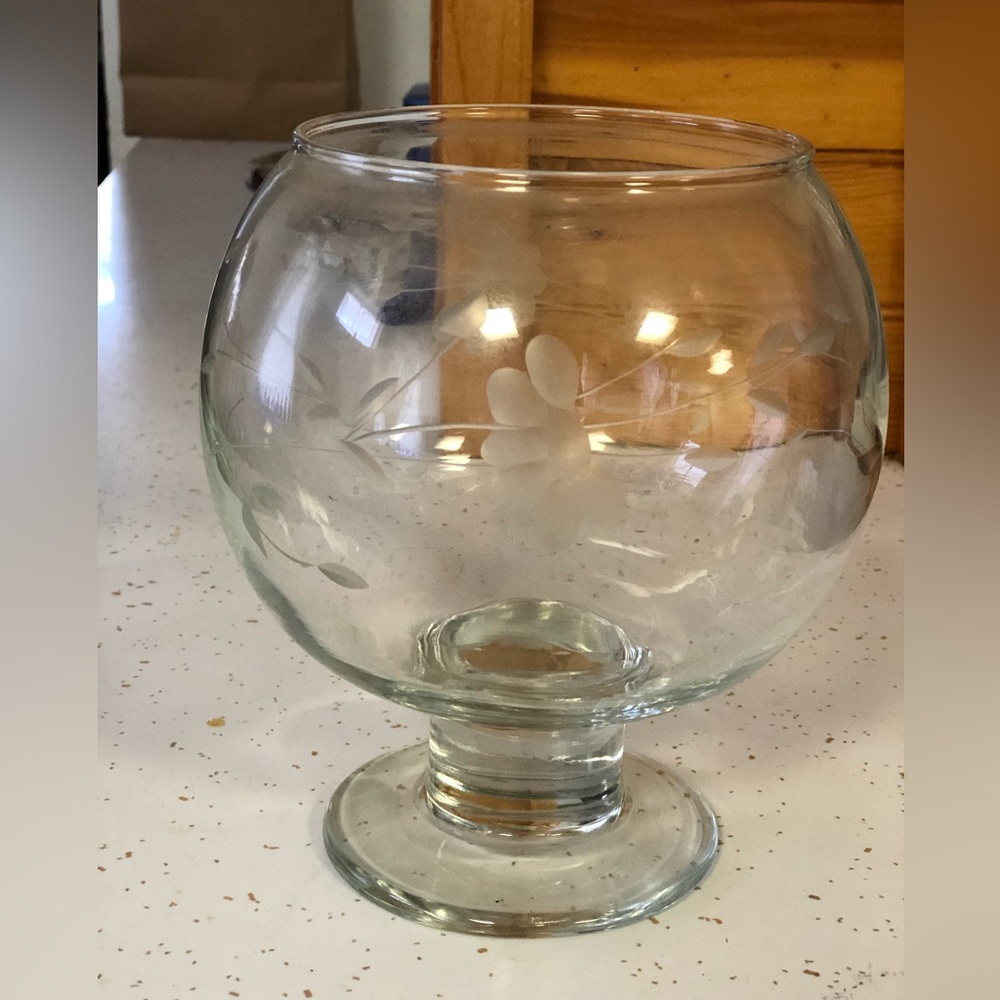 Princess House Clear Glass Bowl with Pedestal